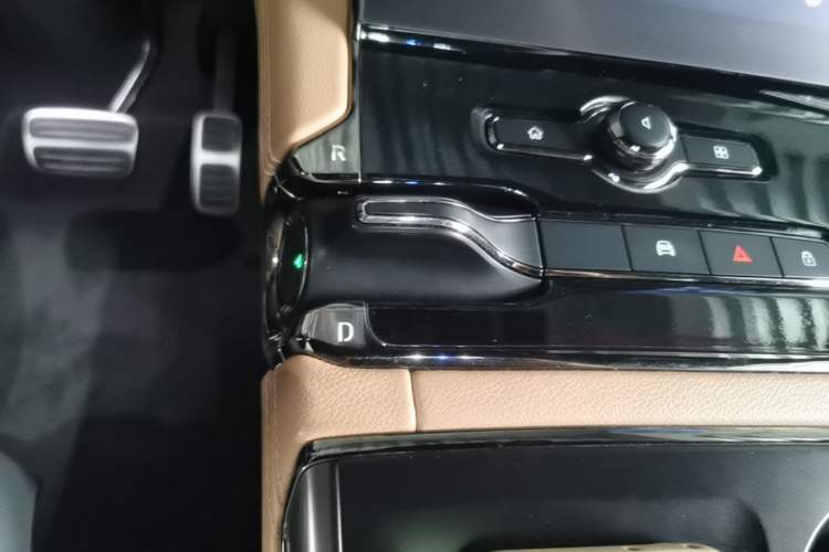 Used Nio ES8 2020 580 km Range 7-Seater Version