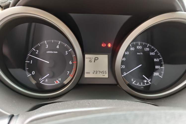 Used Toyota Land Cruiser 
