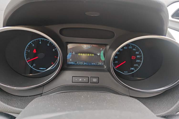 Used BYD Yuan 2017 1.5L Manual with Panoramic Sunroof