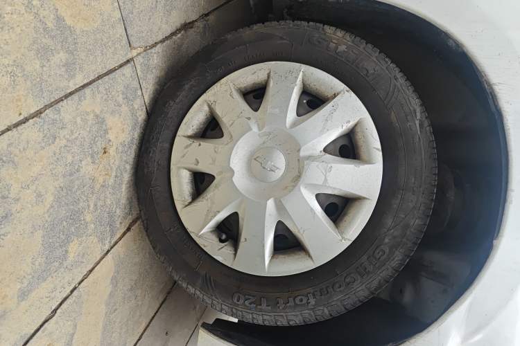 Used Chevrolet Sail 2013 Sedan 1.4L Manual - Youyi Happiness Edition
