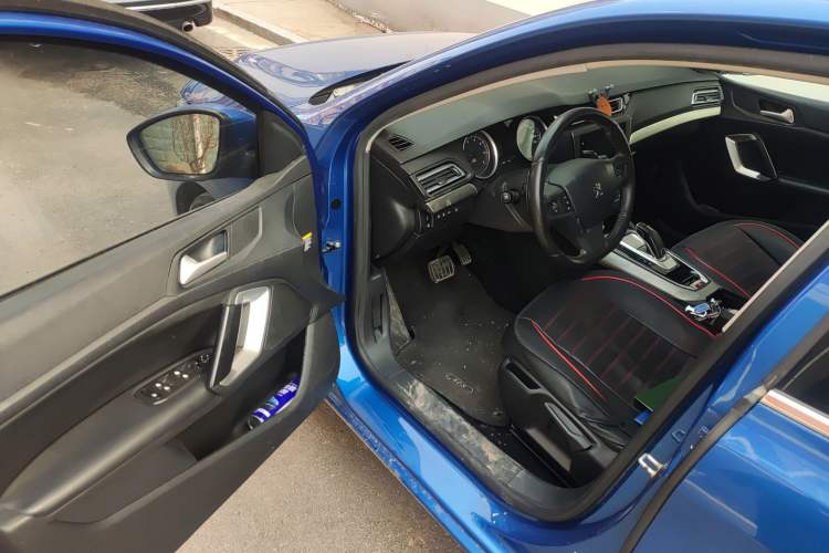 Used Peugeot 408 2019 230THP Automatic Luxury Edition China VI Standard Driver Seat