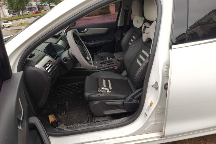 Used BYD Qin Pro 2018 1.5TI Automatic Smart Connect Fendong Model
