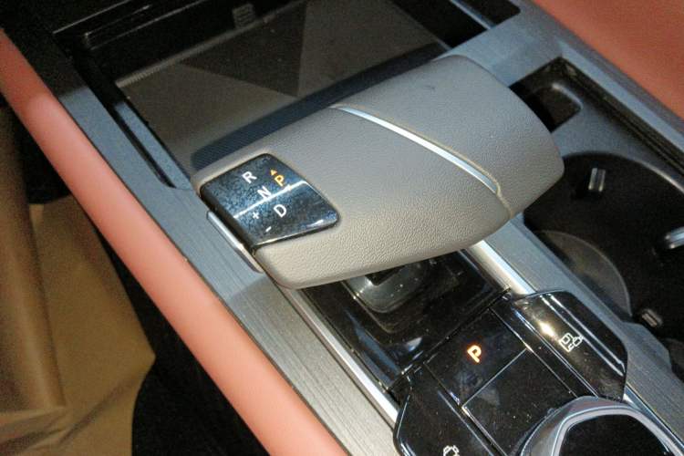 Used Changan CS75 PLUS 2024 3rd Generation Champion Edition 1.5T Intelligent Drive Dynamic Model