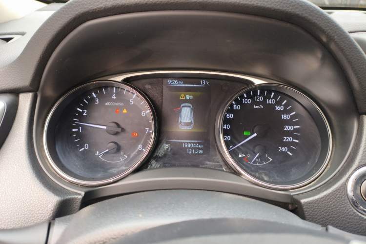 Used Nissan X-Trail 2014 2.0L CVT Comfort Edition 2WD
