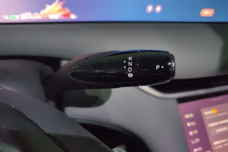 Used IM LS6 2023 Max Standard Edition Gear Lever