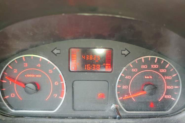 Used Wuling Rongguang S 2021 1.2L Standard Edition Air-Conditioned 5-Seater LSI