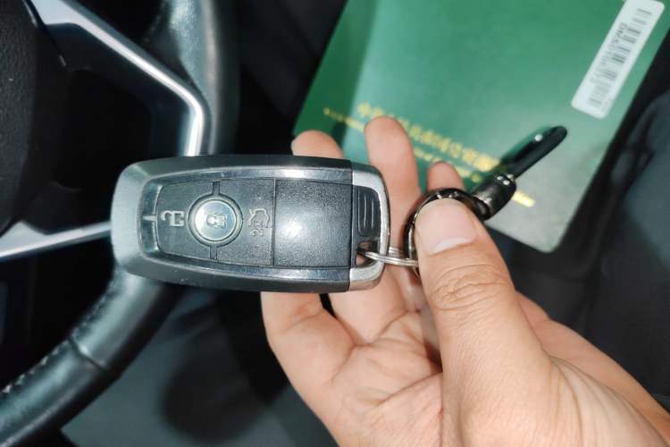 Used Ford Edge 2018 EcoBoost 245 Two-Wheel-Drive Titanium 7-Seater China V Standard
