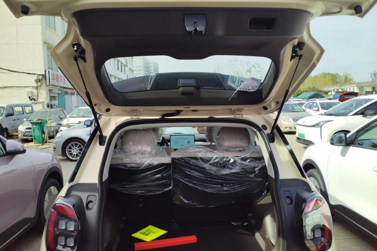 Used AION UT 2025 330 Starlight Edition
