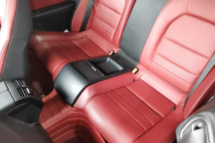 Used Mercedes-Benz E-Class (Import) 2014 E 260 Coupe
