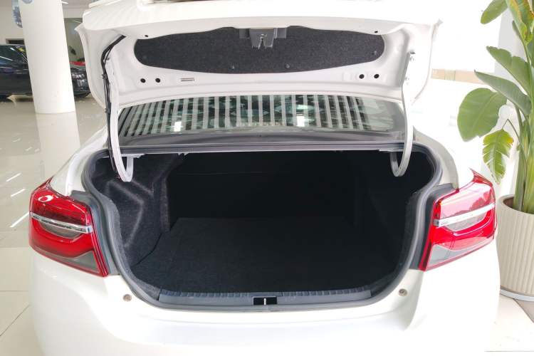 Used Toyota Vios 2021 1.5L CVT Innovation Edition Trunk