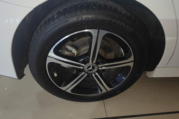 Used Mercedes-Benz A-Class 2022 Revised Version A 200 L Sport Sedan Fashionable Style