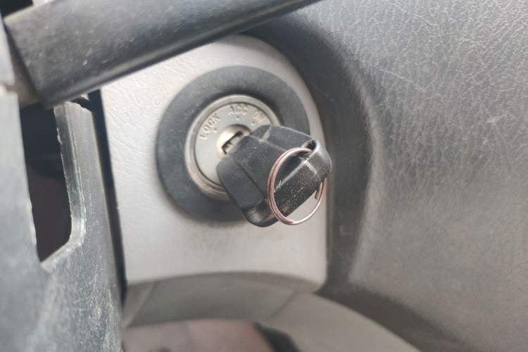 Used Foton MP-X E 2016 2.0L Express Version 4Gi-VVT
