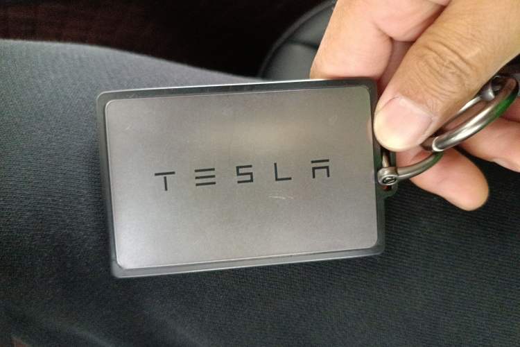 Used Tesla Model Y 2023 Rear-Wheel-Drive Version