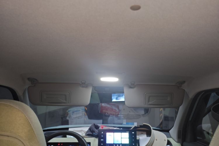 Used Geely Galaxy Panda 2023 Panda Mini 120km Asian Games Edition Headliner