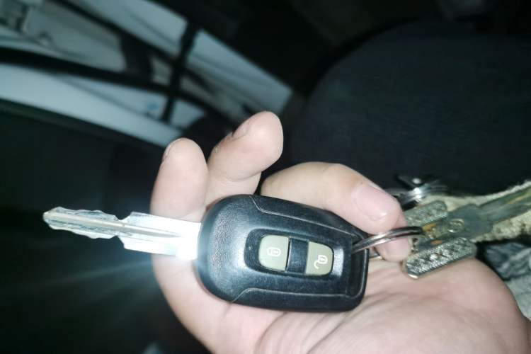 Used Chevrolet Captiva 2014 2.4L Two-Wheel Drive Urban Version 7 Seats