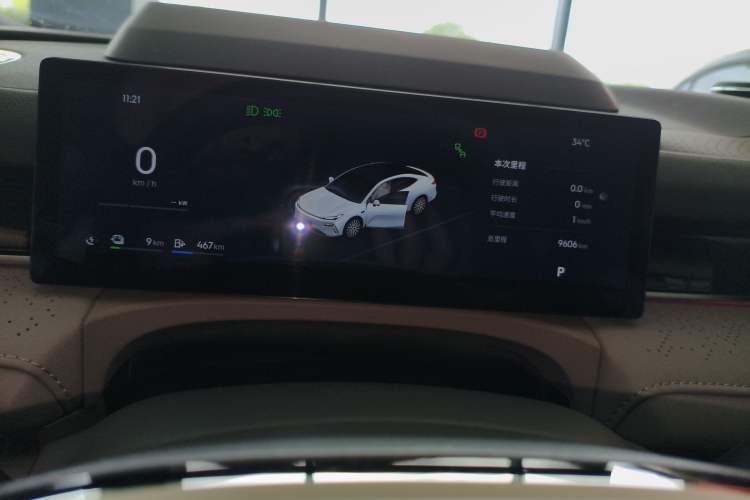 Used Geely Galaxy 8 2025 130km EM-P Starship Edition Instrument Cluster