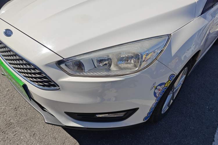 Used Ford Focus 2018 Hatchback Classic 1.6L Automatic Trendy SmartDrive Edition