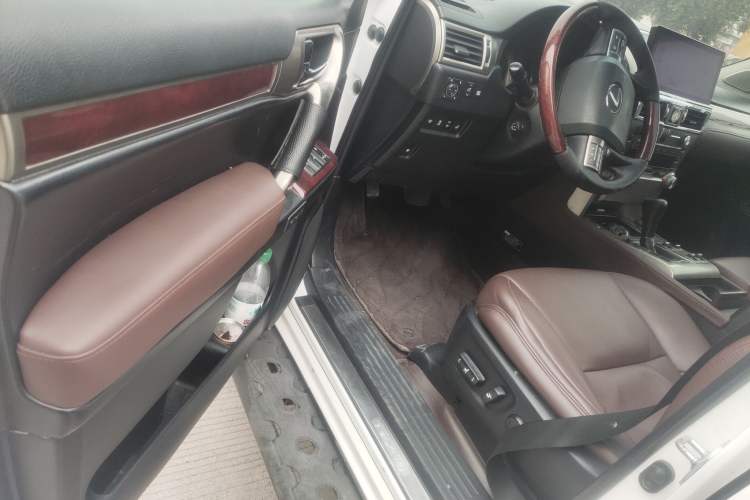 Used Lexus GX 2012 400 Driver Seat