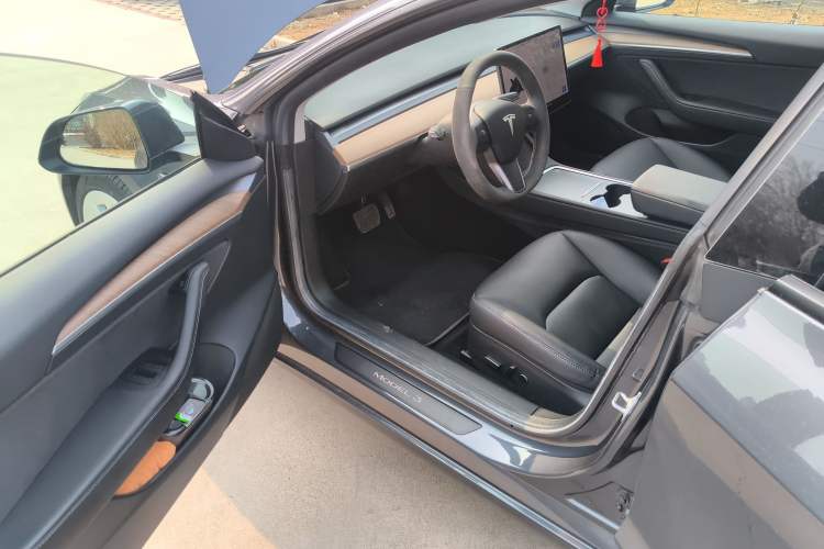 Used Tesla Model 3 2021 Standard Range Rear-Drive Upgraded Version
