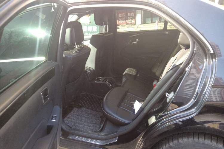 Used Mercedes-Benz E-Class 2015 E 260 L Sport Edition
