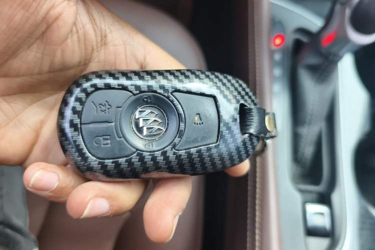 Used Buick Envision 2019 28T 4x4 Elite Version China V Standard Vehicle Key