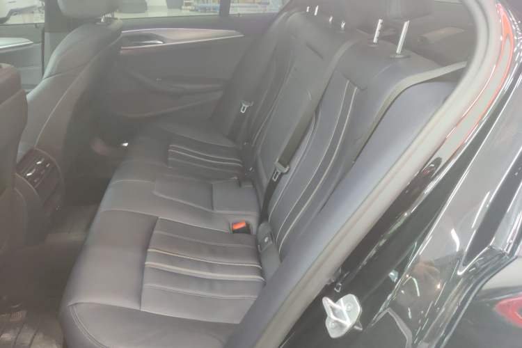 Used BMW 5 Series 2020 525i M Sport Package
