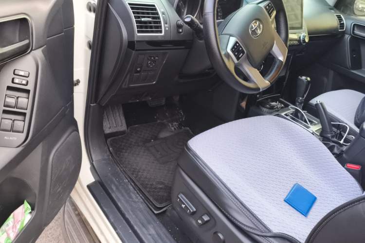 Used Toyota Prado 2016 2.7L Automatic Luxury Edition
