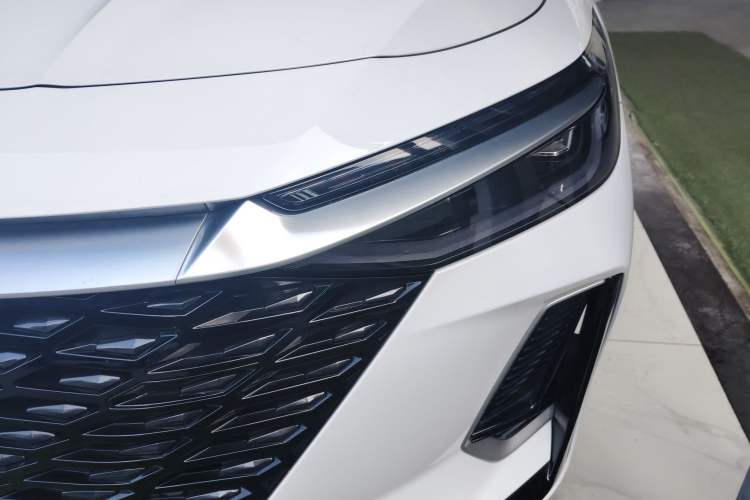 Used Chery Arrizo 8 2025 1.6T DCT Excellence Edition