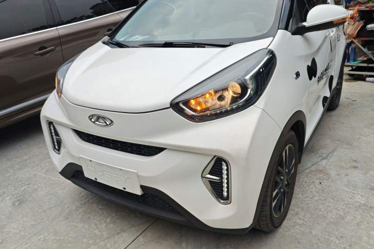 Used Chery Little Ant 2021 150 000 Yuan "Ant Fan" Edition New Ant Cool Version Lithium-Ion Battery