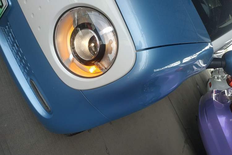 Used ORA Black Cat 2019 351 km Family Edition Left Front Headlight