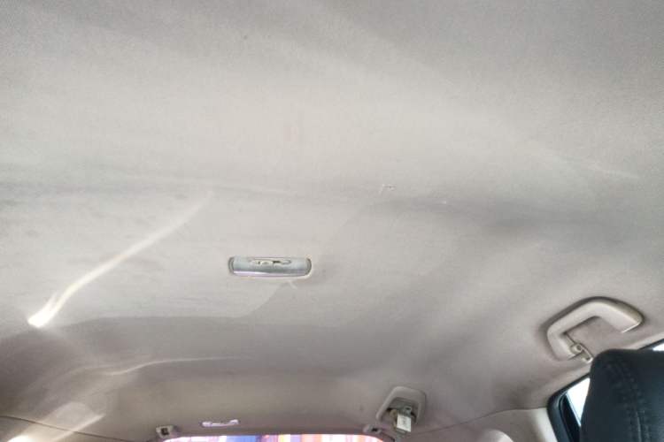 Used Honda CR-V 2015 2.0L two-wheel drive urban version