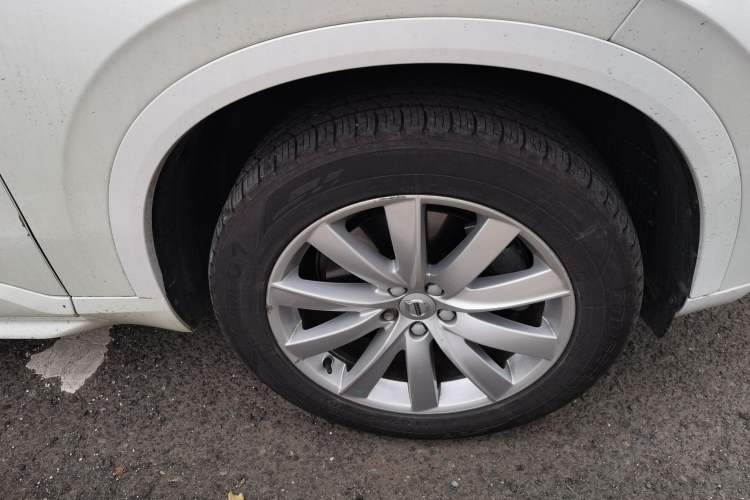 Used Volvo XC90 2018 T6 Zhiyi Edition 7-Seater Right Front Wheel Hub