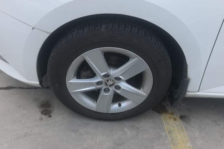 Used Skoda Fabia 2015 1.4L Automatic Chuanxing Edition