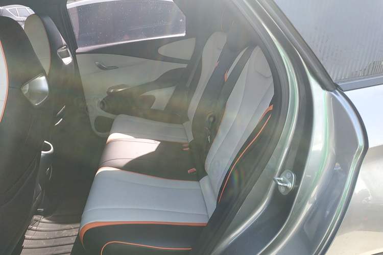 Used BYD Dolphin 2021 405 km Free Version
