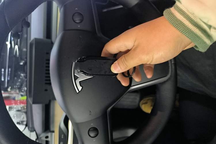 Used Tesla Model 3 2019 Long-Range Rear-Wheel-Drive Version
