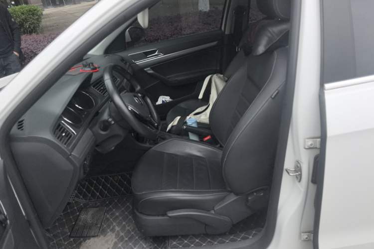 Used Volkswagen Lavida 2017 230TSI DSG Comfort Edition Left Front Seat