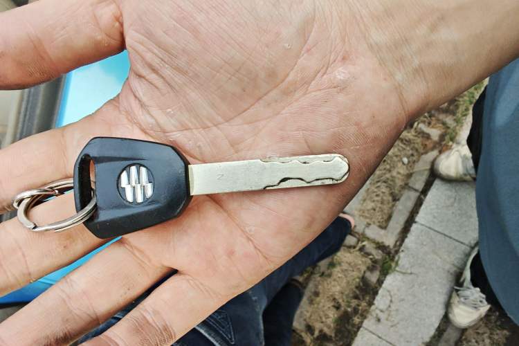 Used Everus S1 2014 1.3L Manual Comfort Edition
