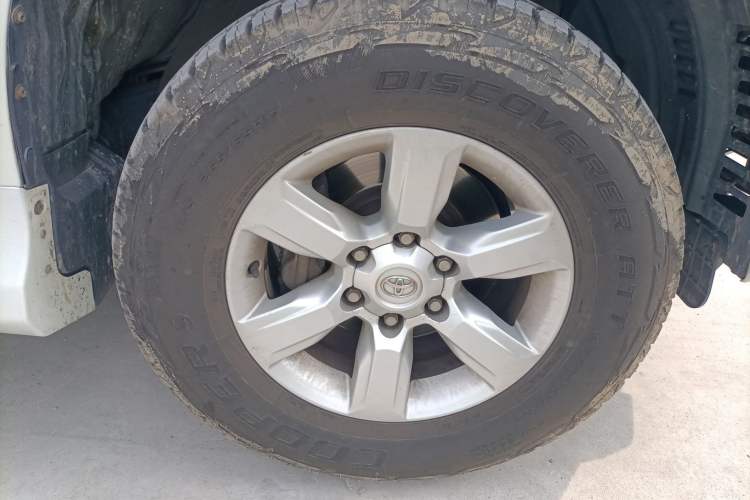 Used Toyota Prado 2016 2.7L Automatic Luxury Edition