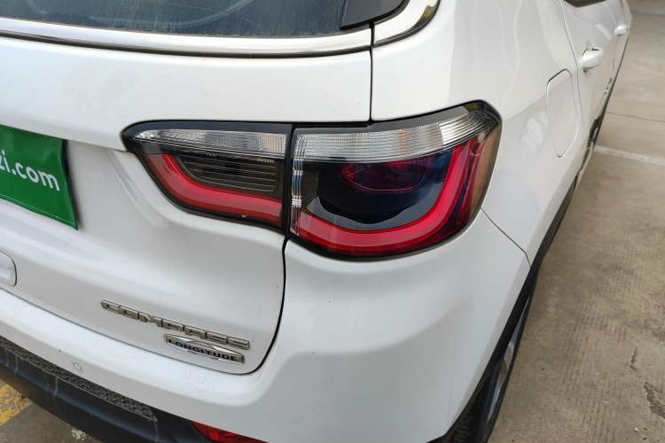 Used Jeep Compass 2017 200T Automatic Family Edition