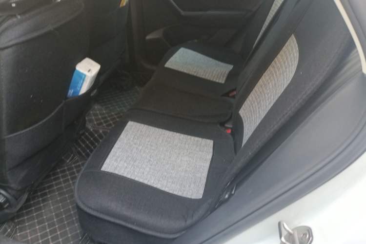 Used Volkswagen T-ROC 2020 280TSI DSG Two-Wheel Drive Comfort Version