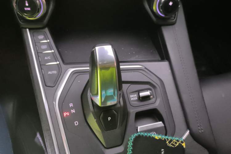 Used Lynk & Co 01 2021 2.0TD Two-Wheel-Drive Pro Trim
