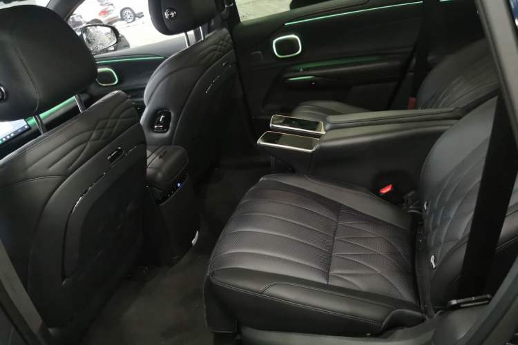 Used Hyptec HL 2025 700 Ultra Six-Seater All-Wheel-Drive LiDAR Version
