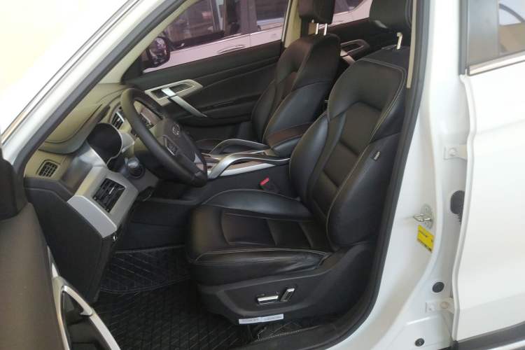 Used Geely Auto Emgrand X7 Sport 2016 1.8TD Automatic Smart Model
