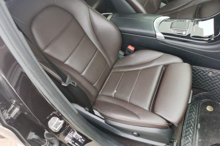 Used Mercedes-Benz GLC 2022 Refreshed GLC 260 L 4MATIC Dynamic Edition