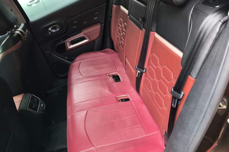 Used Citroen C5 AIRCROSS 2017 380THP Luxury Model Left Rear Seat