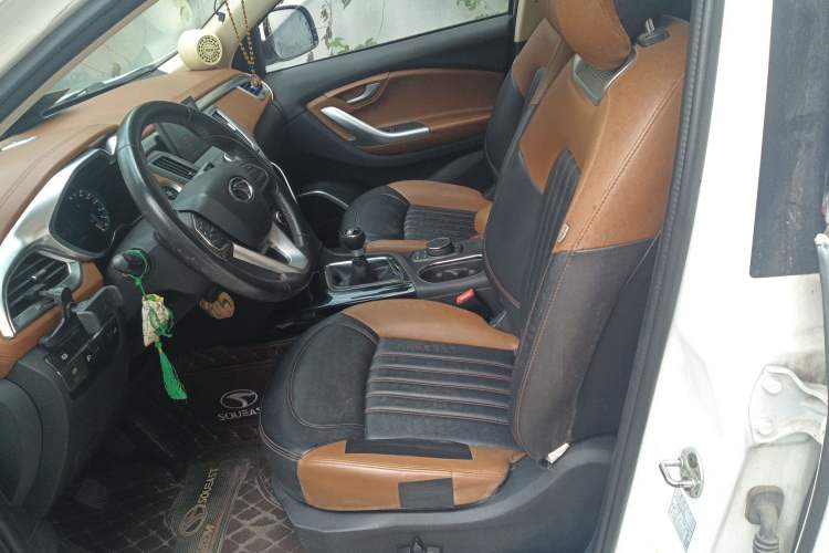 Used Soueast DX7 2015 1.5T Manual Luxury Model
