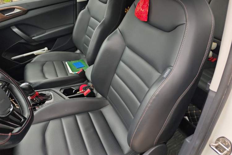 Used Volkswagen Tharu 2020 280TSI Two-Wheel Drive Luxury Plus Version China VI Standard Left Front Seat