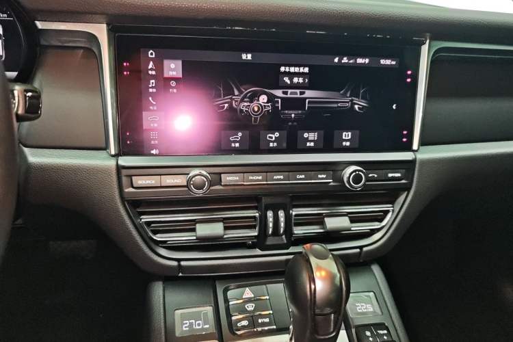 Used Porsche Macan 2018 Macan 2.0T