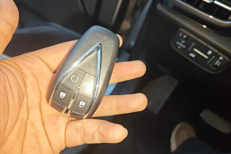 Used CHANGAN Eado 2020 PLUS Blue Whale NE 1.4T GDI DCT Prestige Model
