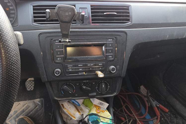 Used Volkswagen Santana 2021 1.5L Manual Fashion Edition
